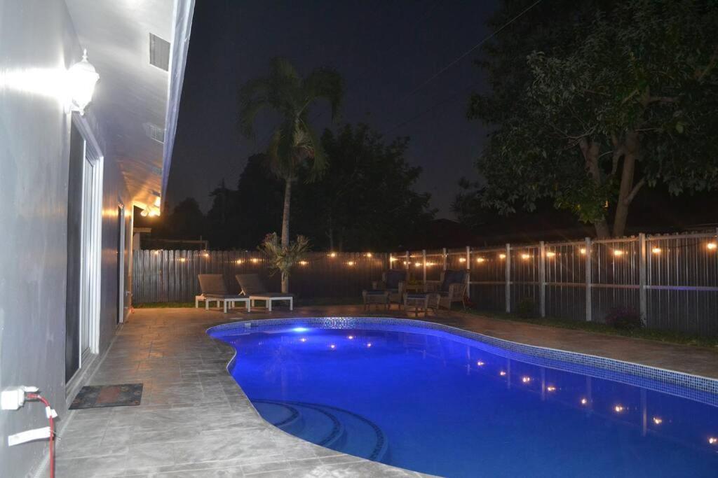 Spacious 4 Bedrooms, 2 Bathroom House With Pool Miramar Buitenkant foto