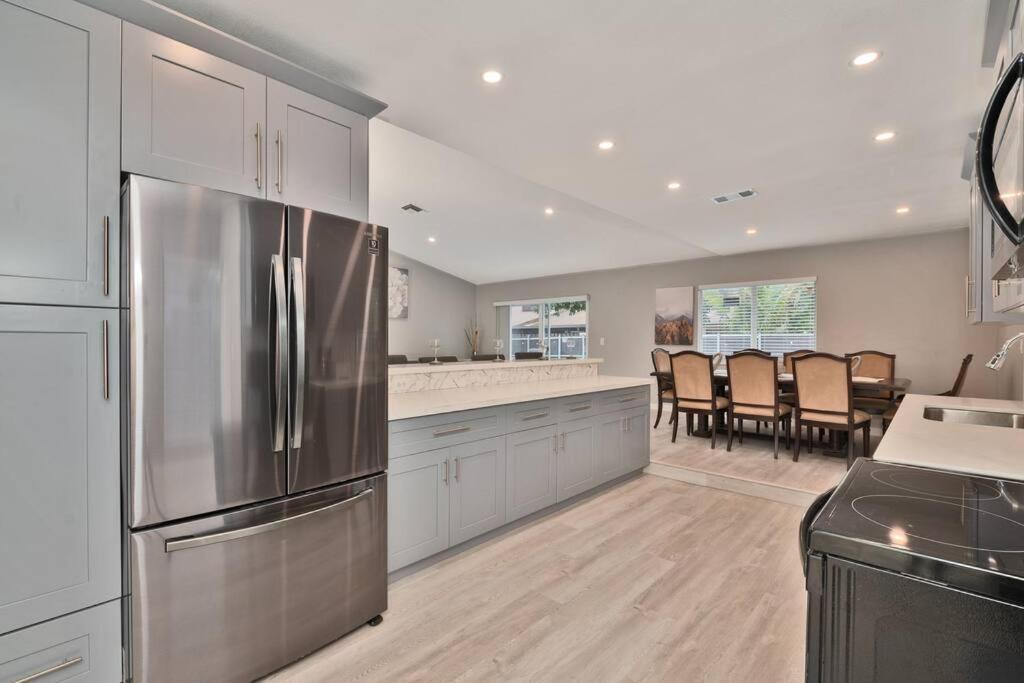 Spacious 4 Bedrooms, 2 Bathroom House With Pool Miramar Buitenkant foto