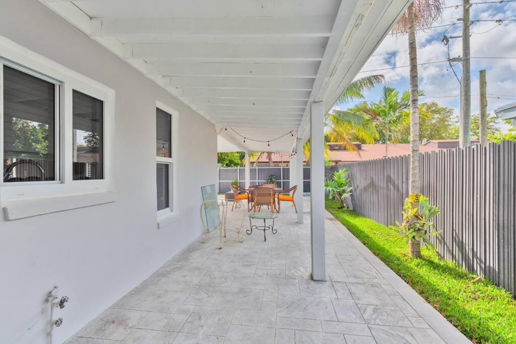 Spacious 4 Bedrooms, 2 Bathroom House With Pool Miramar Buitenkant foto