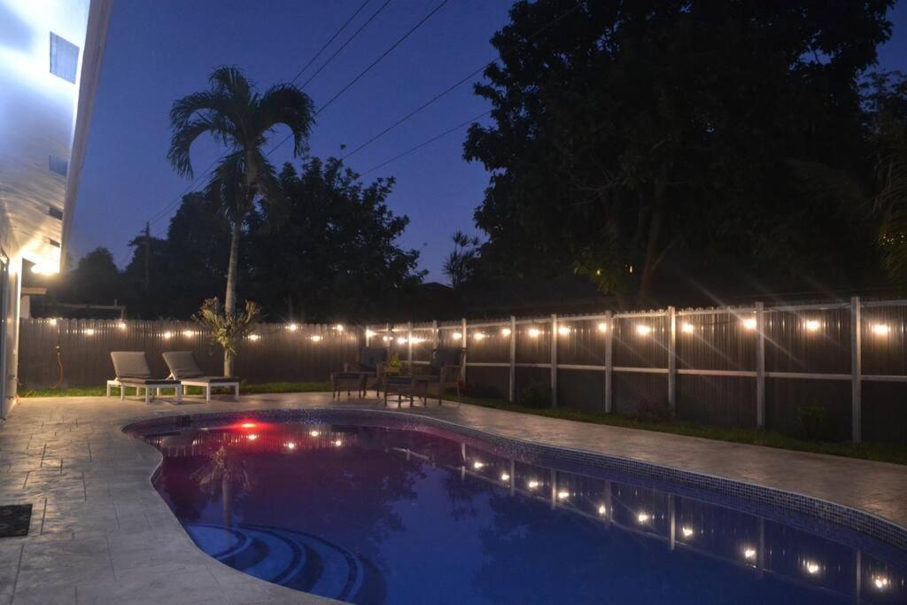 Spacious 4 Bedrooms, 2 Bathroom House With Pool Miramar Buitenkant foto