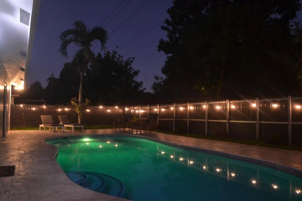 Spacious 4 Bedrooms, 2 Bathroom House With Pool Miramar Buitenkant foto